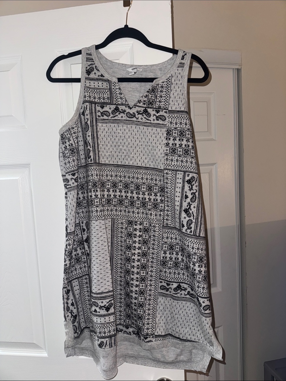 Sonoma Sleeveless Gray & Black Patterned Dress